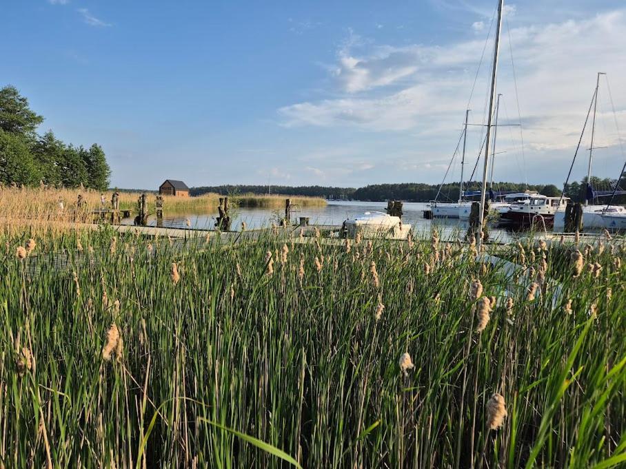 Pensjonat Rybaczowka - Noclegi, Restauracja, Port Bogaczewo  Exterior foto